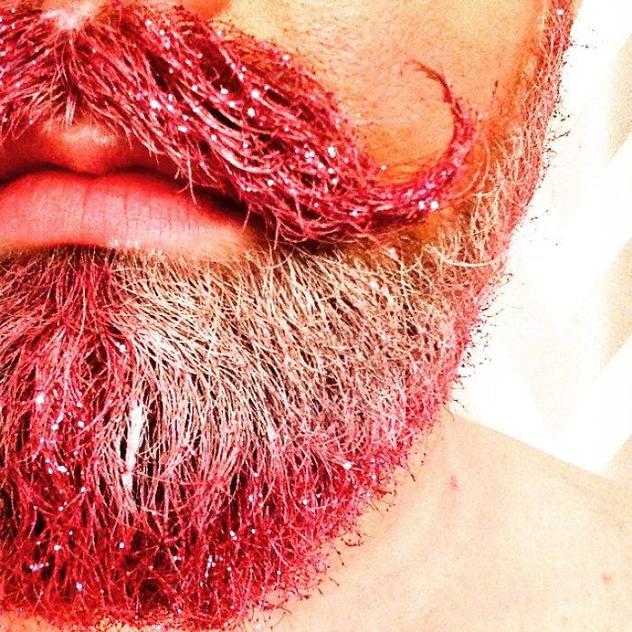 glitter-beard-trend-57__700