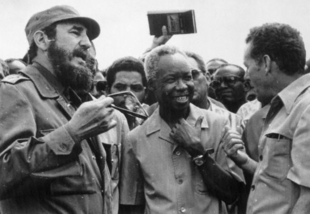 yaaz.az Fidel Castro